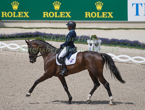 SARA ALGOTSSON OSTHOLT (SWE) AND REALITY 39