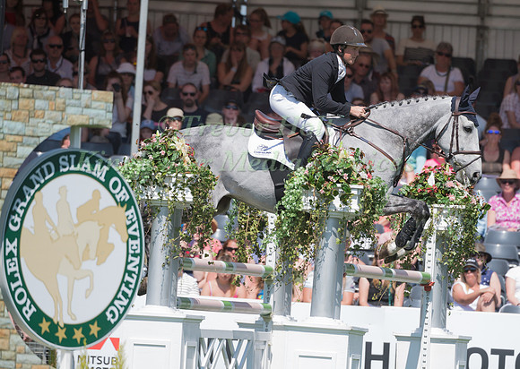TOM MCEWEN (GBR) RIDING  STRIKE SMARTLY