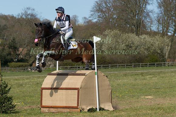 FELICITY COLLINS RIDING RSH CONTEND OR