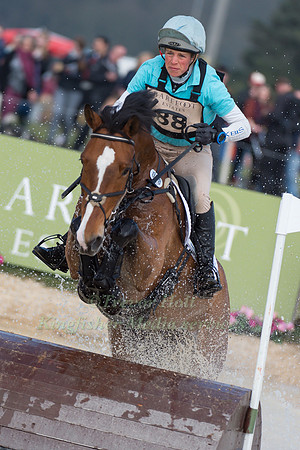 Izzy Taylor (GBR) riding Calibro