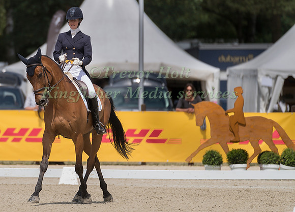 WILLA NEWTON (GBR) AND CHANCE REMARK