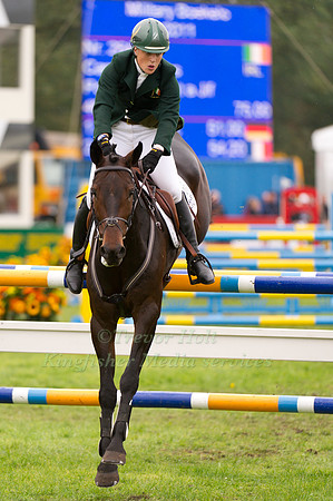 Camilla Speirs and Portersize Just a Jif