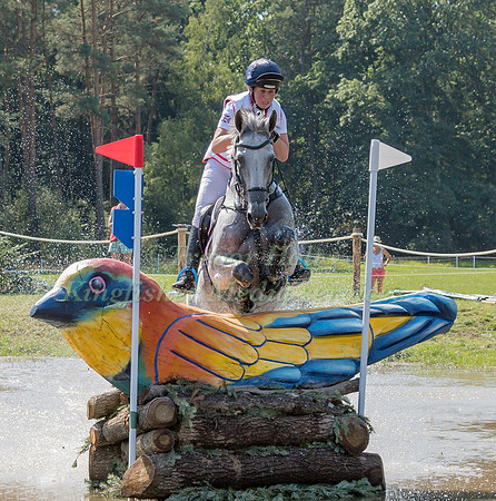 Kitty King (GBR) and Vendredi Biats