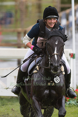 HAZEL TOWERS (GBR) RIDING SIMPLY SMART