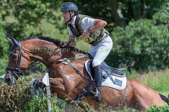 Giovanni   Ugolotti (ITA) riding Oplitas
