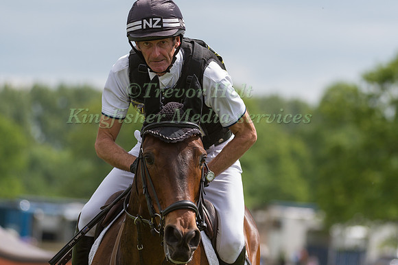 MARK  TODD (NZL) RIDING OBOS COLOMBUS COMPETING IN THE CROSS COUNTRY PHASE OF THE ADVANCED  INTERMEDIATE  CLASS AT THE  2017 ROCKINGHAM CASTLE INTERNATIONAL HORSE TRIAL.