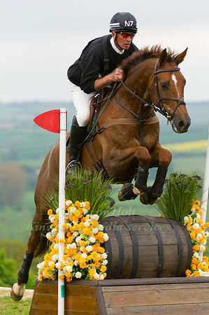 Andrew NIcholson and Teseo