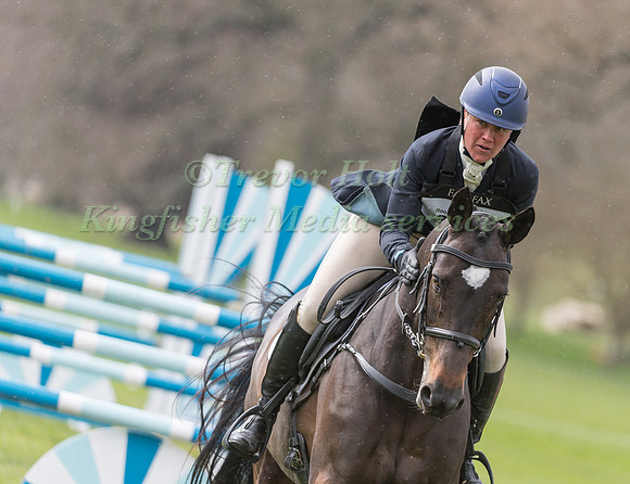 EMILIE CHANDLER  RIDING  VIVIENNE DU CAREL