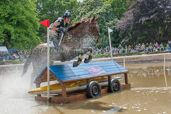 Kylie  Roddy (GBR)  riding Shearwater Billy