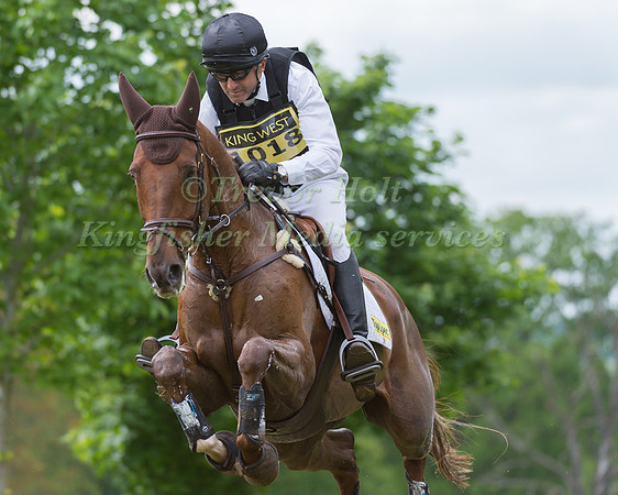 BILL  LEVETT (AUS) RIDING LASSBAN DIAMOND LIFT COMPETING IN THE CROSS COUNTRY PHASE OF THE ADVANCED  INTERMEDIATE  CLASS AT THE  2017 ROCKINGHAM CASTLE INTERNATIONAL HORSE TRIAL.
