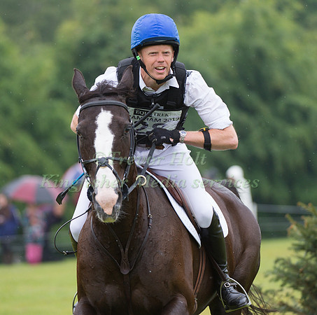 Stuart Fitzgerald (GBR) riding Fernhill Xquisite