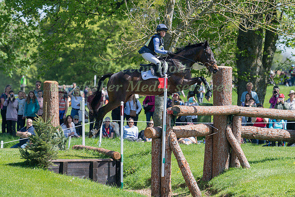 Rosalind Canter (GBR) and Lordships Graffalo