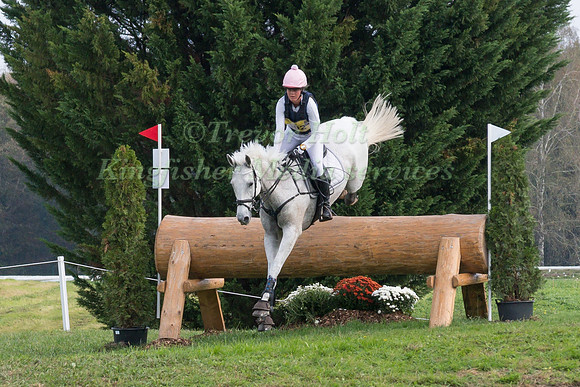 Isabel ENGLISH (AUS) AND FELDALE MOUSE