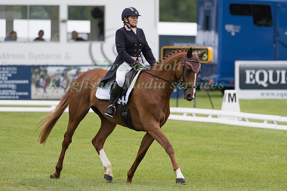 SHARON POLDING (GBR) AND FINDONFIRECRACKER TAKING PART IN THE DRESSAGE PHASE OF THE  CIC THREE STAR COMPETITION AT THE 2017 EQUI-TREK BRAMHAM INTERNATIONAL HORSE TRIALS