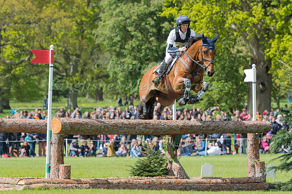 Tom McEwen (GBR) and  Toledo de Kerser