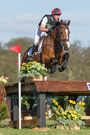 Kevin McNab riding Dustman