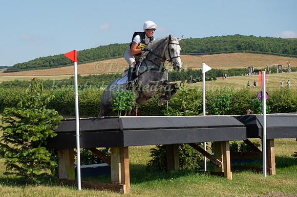 FLORA HARRIS (GBR) AND VARDAGS SARATOGA