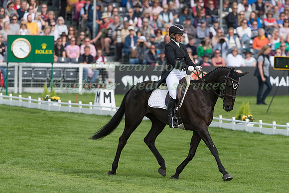 Jonelle Price (NZL) and Classic Moet