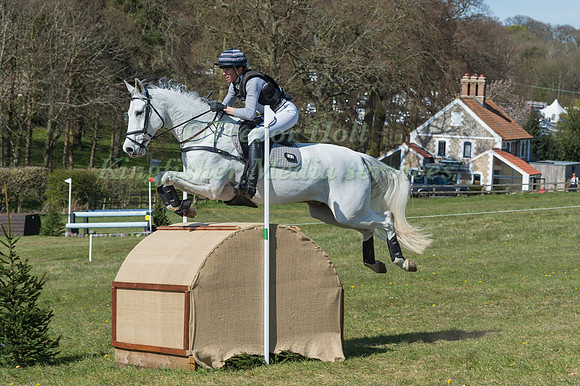LOGAN DUFFORT RIDING VOLTAGE DE LA NOUEE