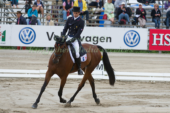 Nicolas Astier and Piaf de b'Neville