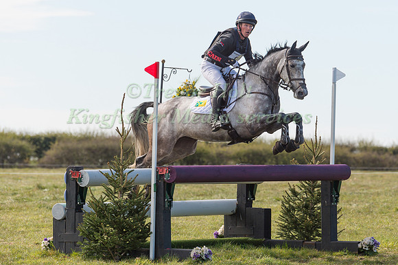 OLIVER TOWNEND RIDING COOLEY ROSALENT