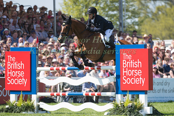 SAM GRIFFITHS (AUS) RIDING  PAULANK BROCKAGH