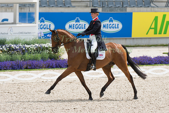 Zara Tindall (GBR) and High Kingdom