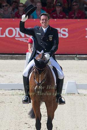 KAI RÜDER (GER) AND COLANI SUNRISE