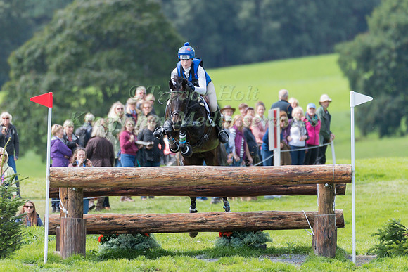 SOPHIE PLATT (GBR) AND BE BE III