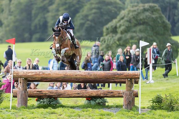 LAURA COLLETT (GBR) AND SIR PAPILLON