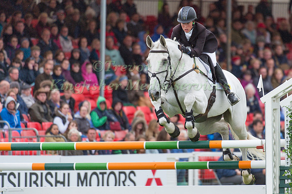 Louisa Milne Home (GBR) riding King Eider