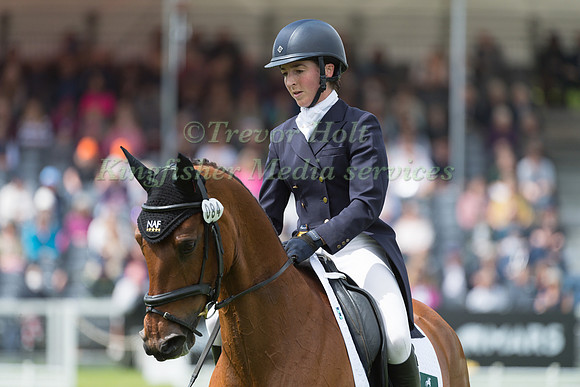 Becky Heappey (GBR) and DHI Babette K