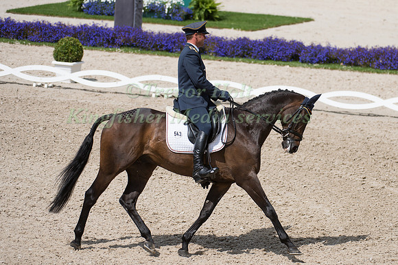 Andreas Ostholt (GER)and So Is Et