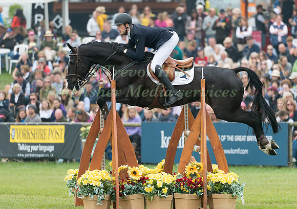 SAM ECROYD (GBR) AND COOLEY CURRENCY