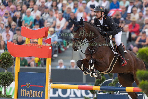 Michael Jung (GER) and fischerChipmunk FRH