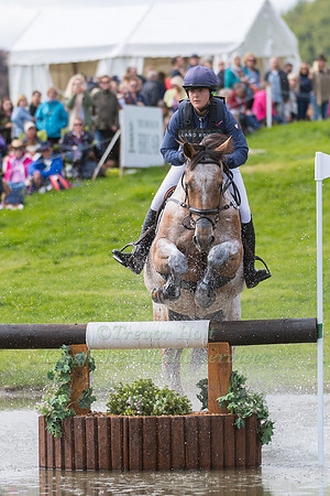 ABIGAIL K WALTERS (GBR) AND AGHER SPOT THE DIFFERENCE