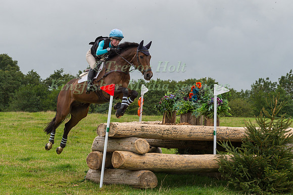 KATIE MULHERN RIDING  BATES BDA