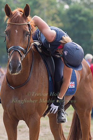 Piggy French (GBR) and Quarrycrest Echo
