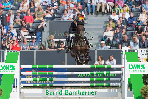 Josefa Sommer (GER) and Hamilton