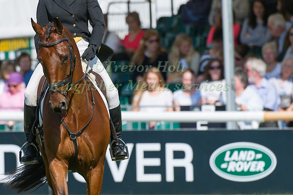Joy Dawes and Finnisterre