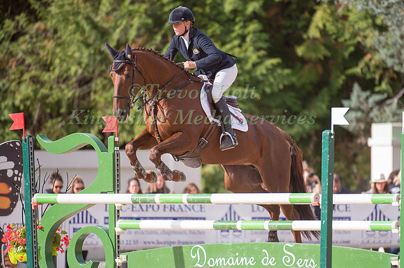 Karin Donkers (BEL) riding Jalapeno