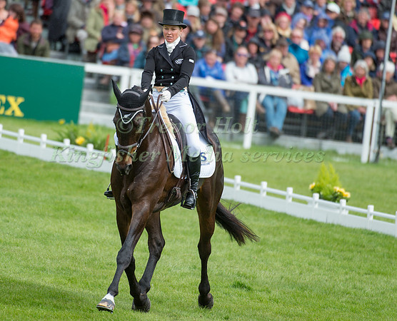 Jonelle Price (NZL) riding The Deputy