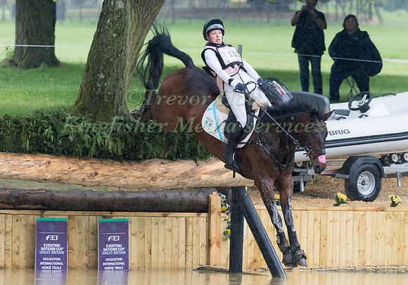 FELICITY COLLINS (GBR) AND RSH CONTEND OR