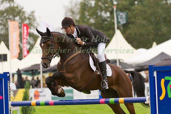 Mark Todd and NZB Campino