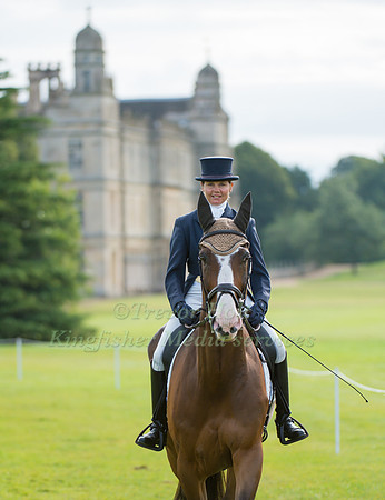 LOUISE HARWOOD (GBR) RIDING MR POTTS