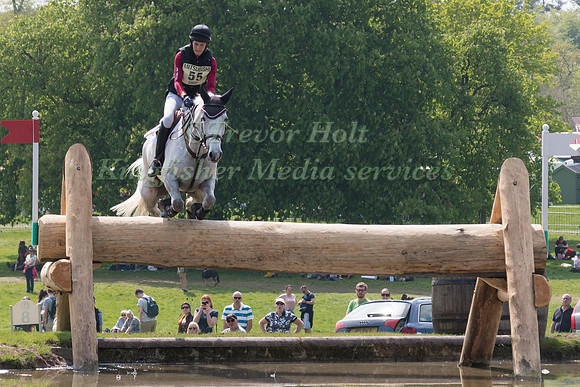 KIRSTY SHORT (GBR) RIDING  COSSAN LAD