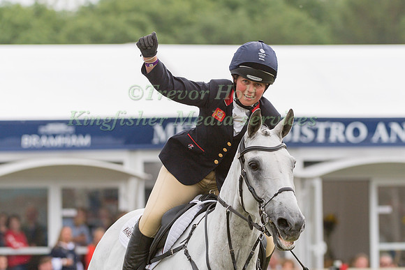 KITTY KING (GBR) AND VENDREDI BIATS