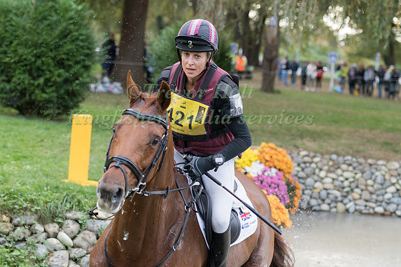 Sarah BULLIMORE (GBR) AND LILLY CORINNE