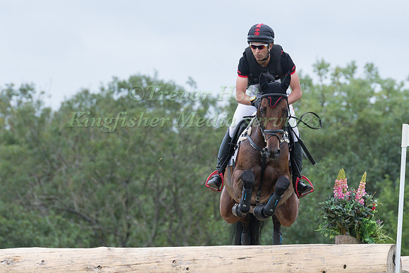 ALEX HUA TIAN RIDING  PSH CONVIVIAL