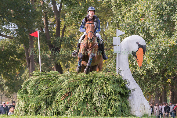 ANTOINE DE SILLY (FRA) AND TRITON FONTAINE